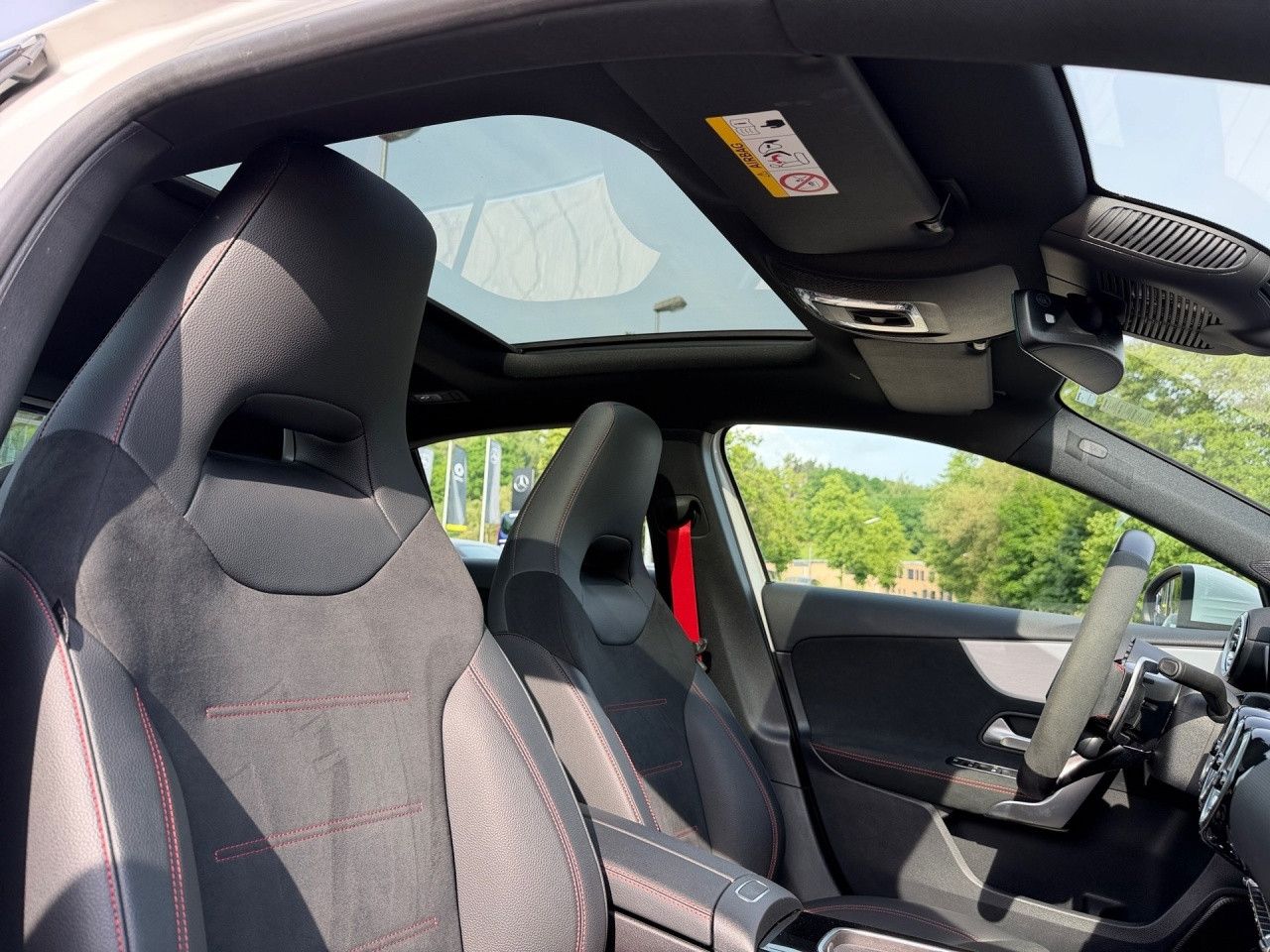 Mercedes-Benz A-Klasse – Bild 12