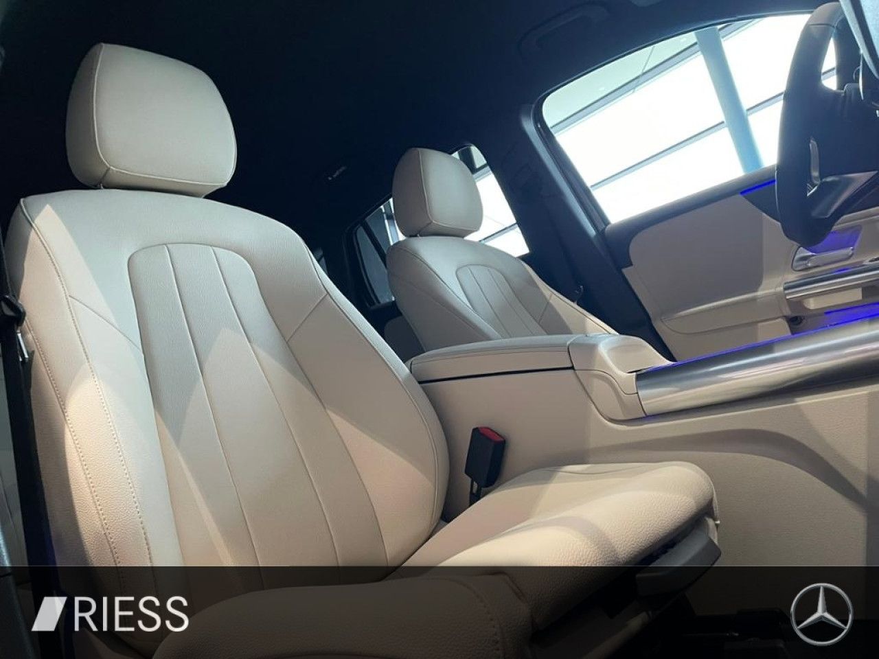 Mercedes-Benz GLA – Bild 10