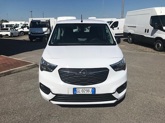 Immagine del veicolo 2 / 8