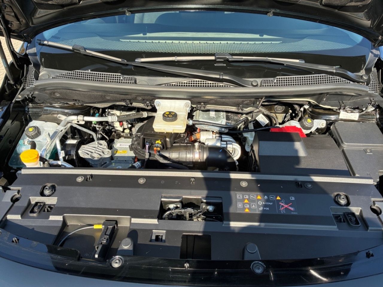 Mercedes-Benz EQT – Bild 4