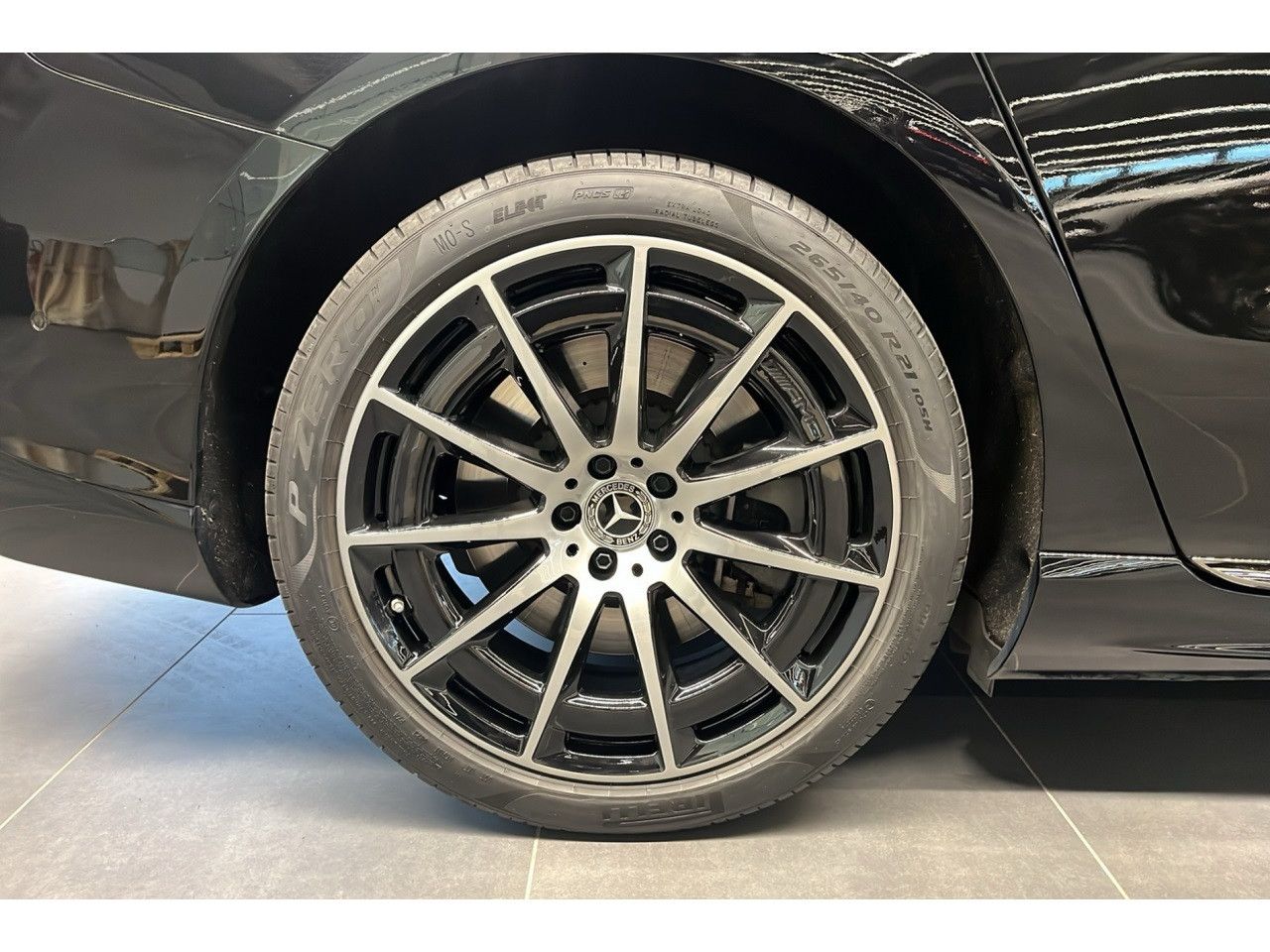 Photo du v&eacute;hicule 14 / 18