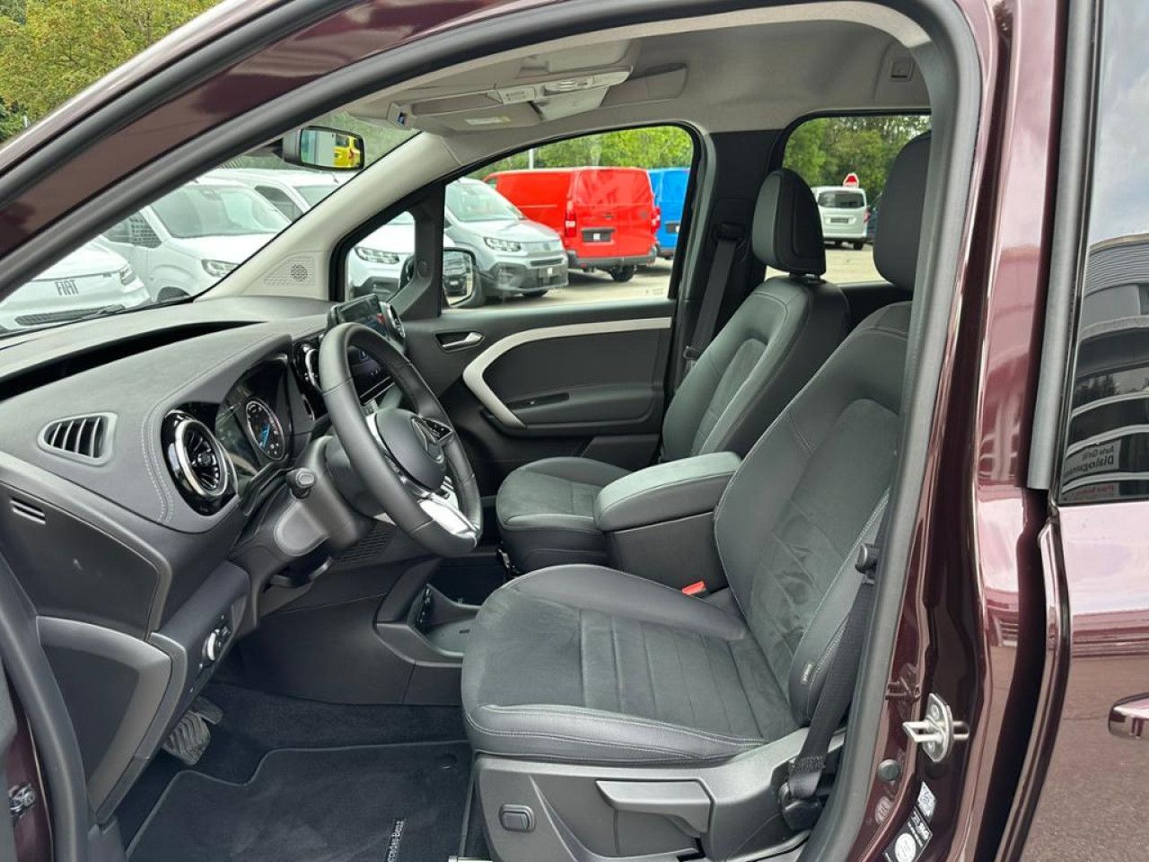 Mercedes-Benz EQT – Bild 9