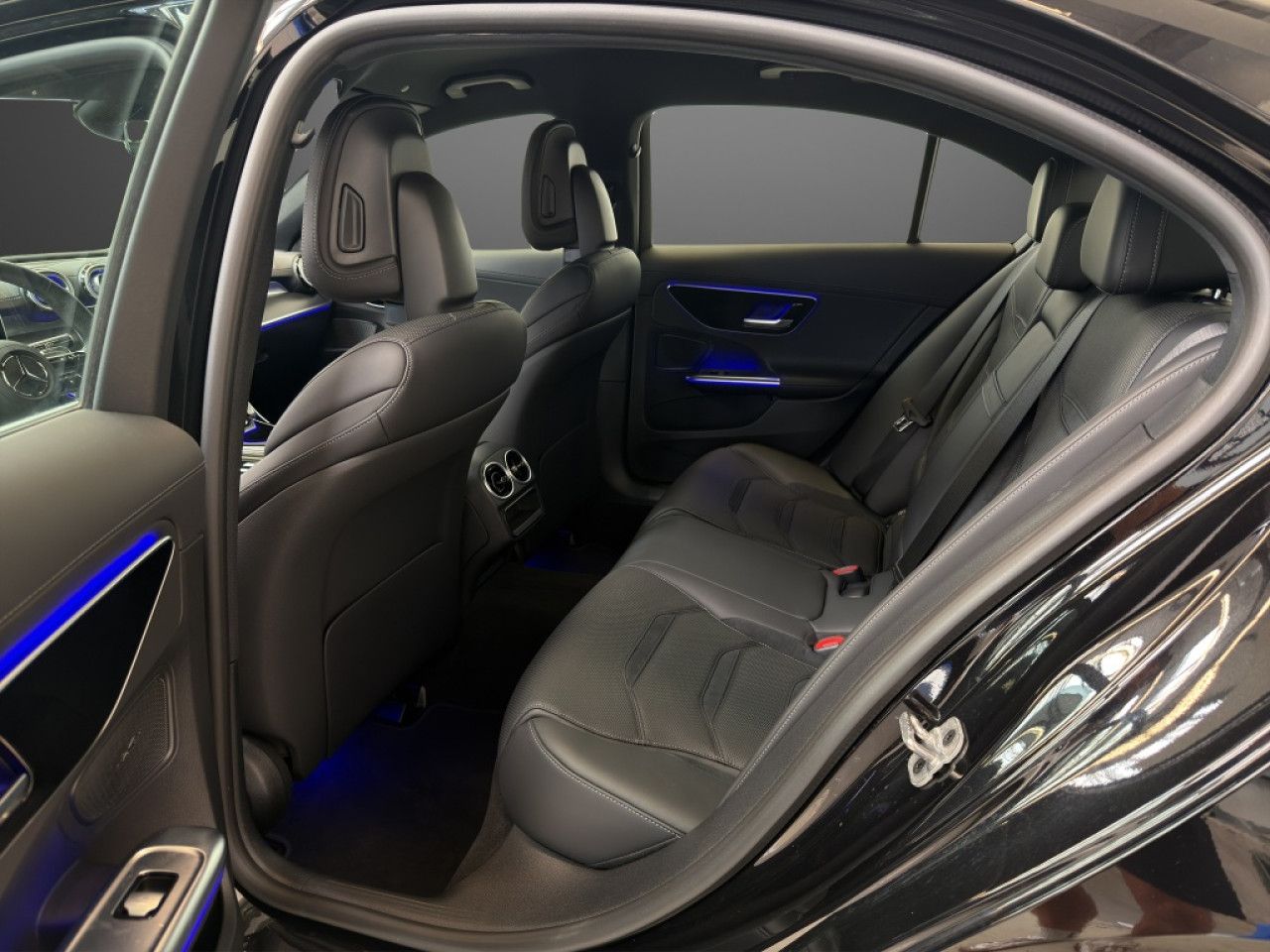 Mercedes-Benz C-Klasse – Bild 8