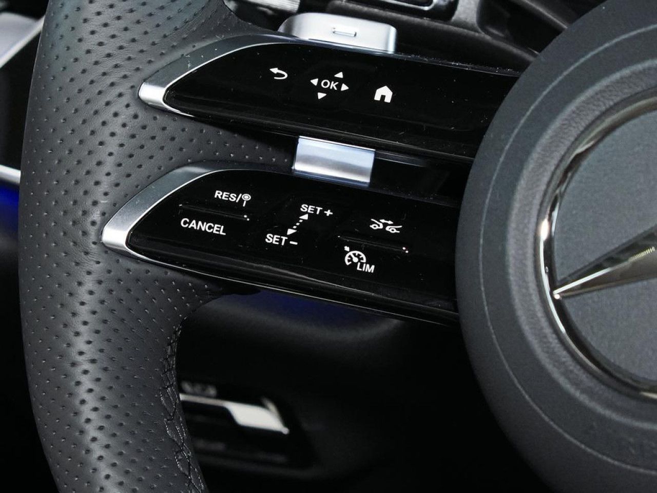 Mercedes-Benz E-Klasse – Bild 9