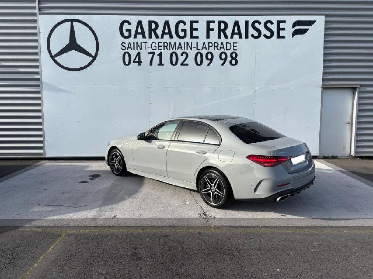 Photo du v&eacute;hicule 5 / 15