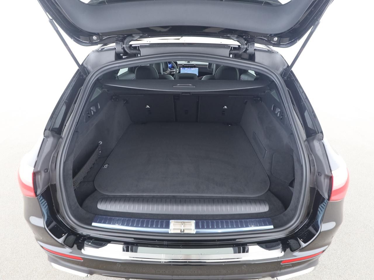 Mercedes-Benz E-Klasse – Bild 15