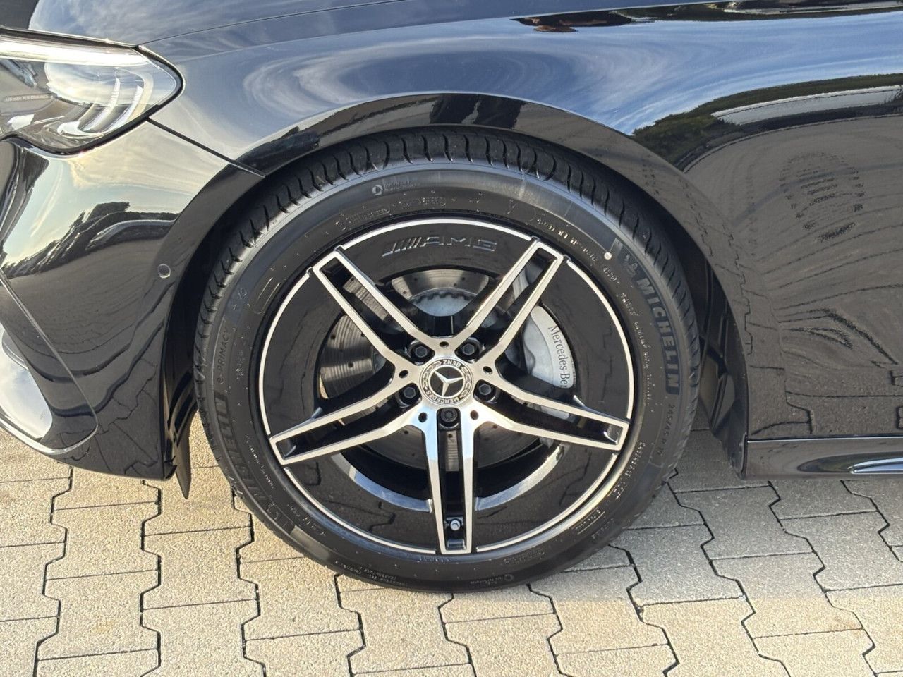 Mercedes-Benz E-Klasse – Bild 10