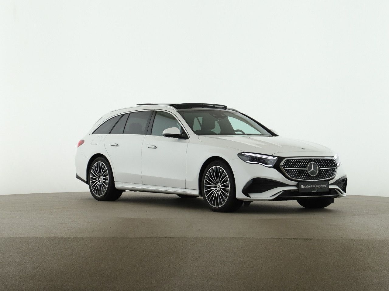 Mercedes-Benz E-Klasse – Bild 8