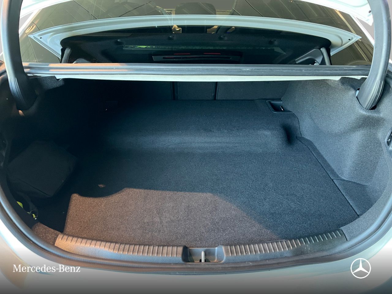 Mercedes-Benz C-Klasse – Bild 14