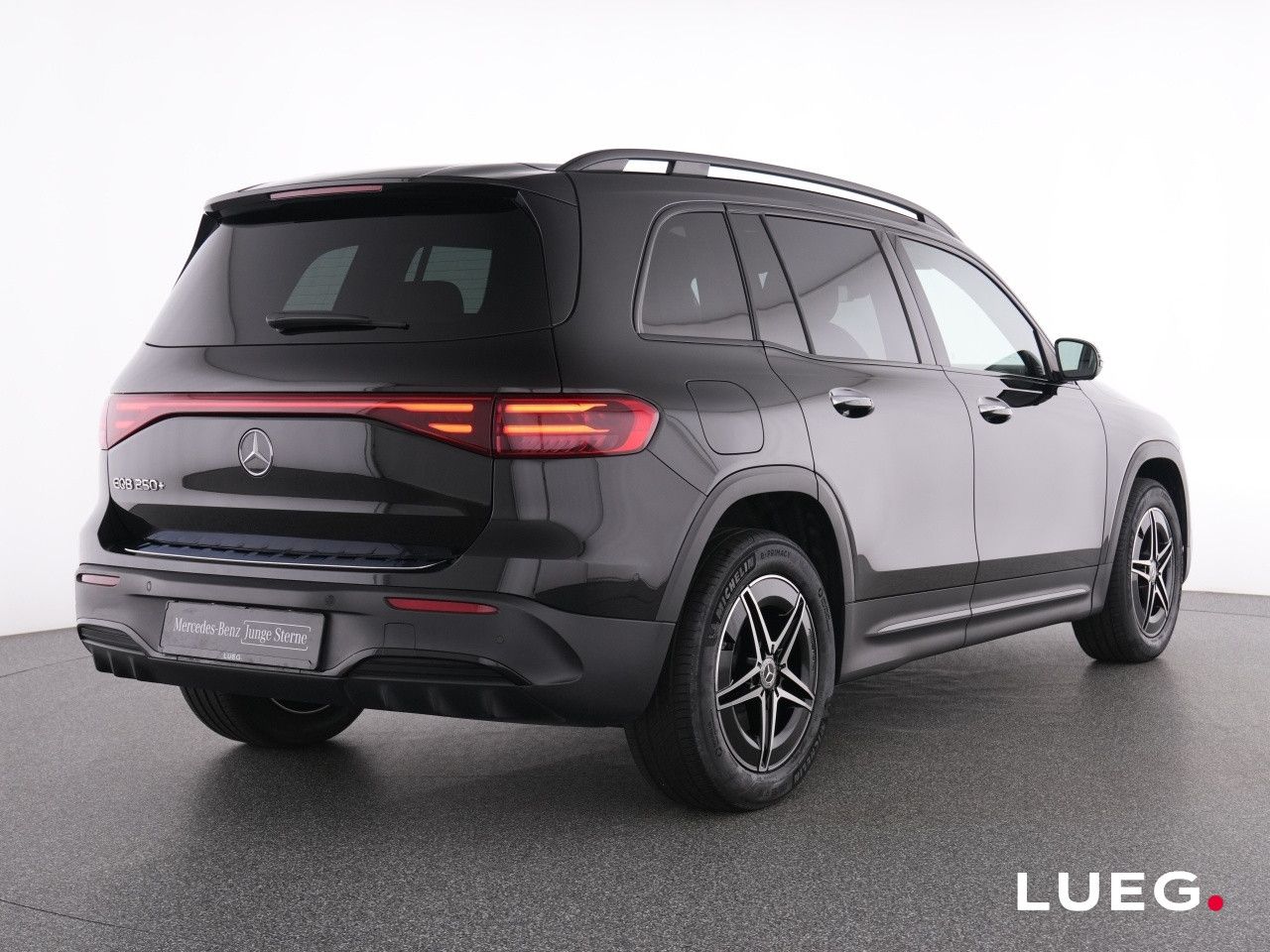 Mercedes-Benz EQB – Bild 2