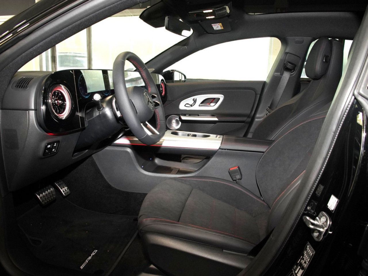 Mercedes-Benz CLA – Bild 8