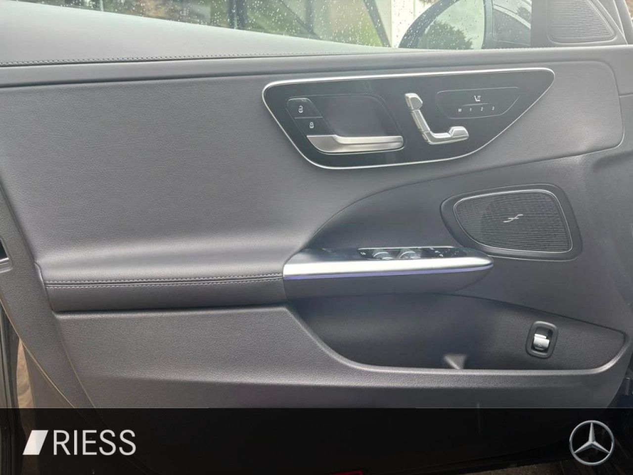 Mercedes-Benz C-Klasse – Bild 2