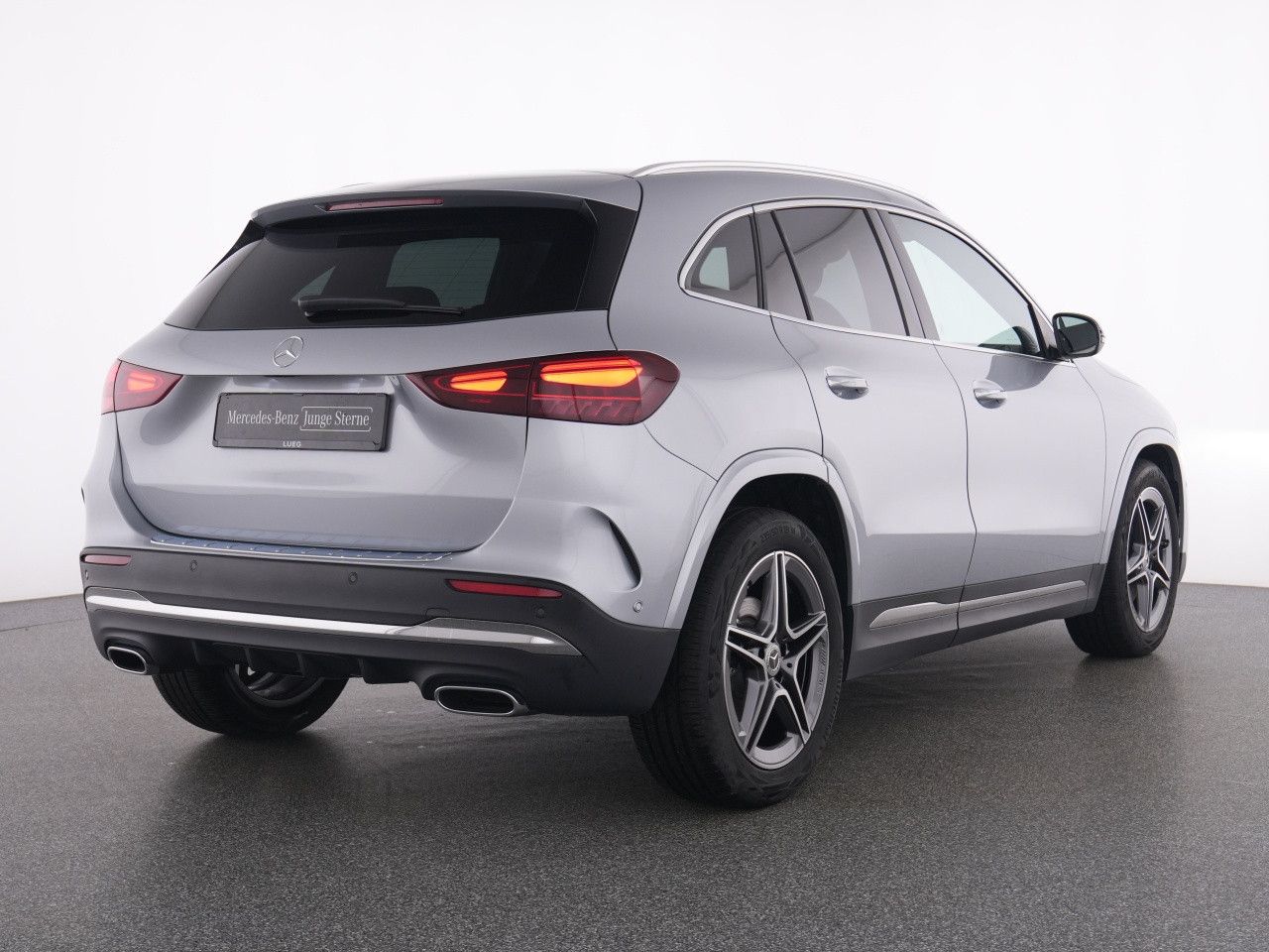 Mercedes-Benz GLA – Bild 2