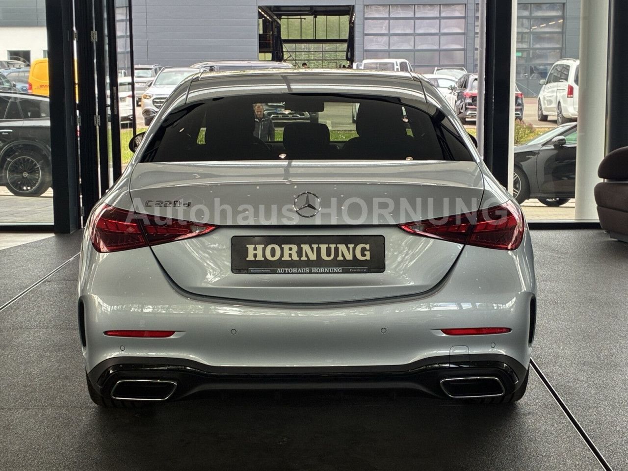 Mercedes-Benz C-Klasse – Bild 7