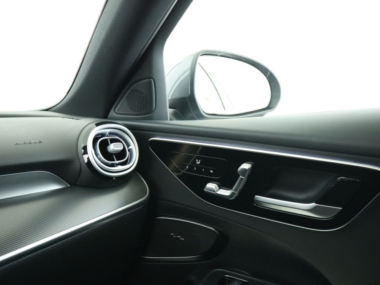 Mercedes-Benz C-Klasse – Bild 16