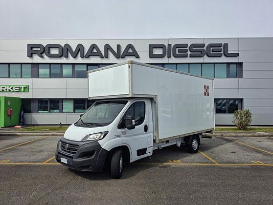 Vehicle image 3 / 7