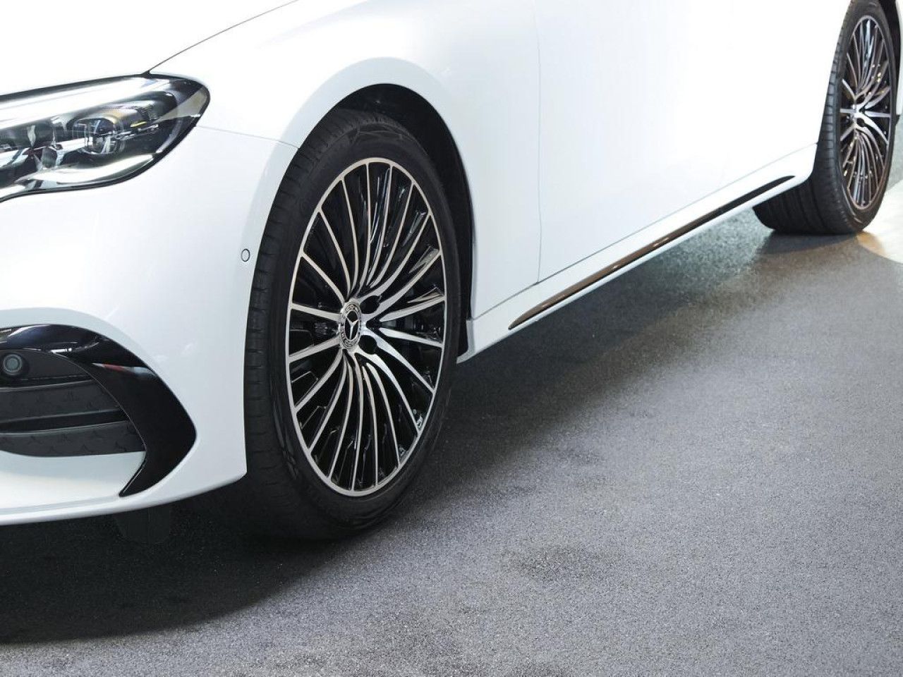 Mercedes-Benz E-Klasse – Bild 2