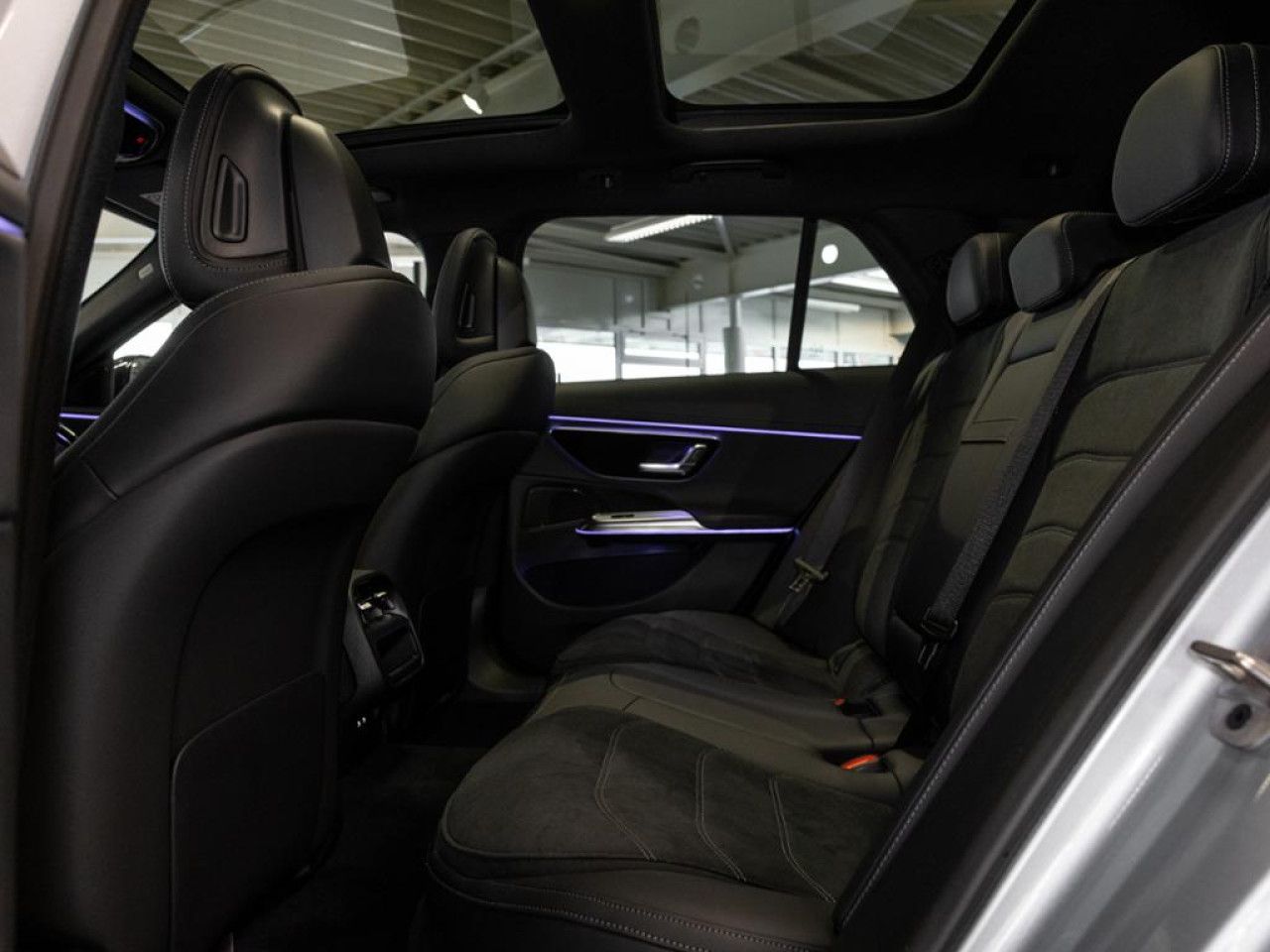 Mercedes-Benz E-Klasse – Bild 7