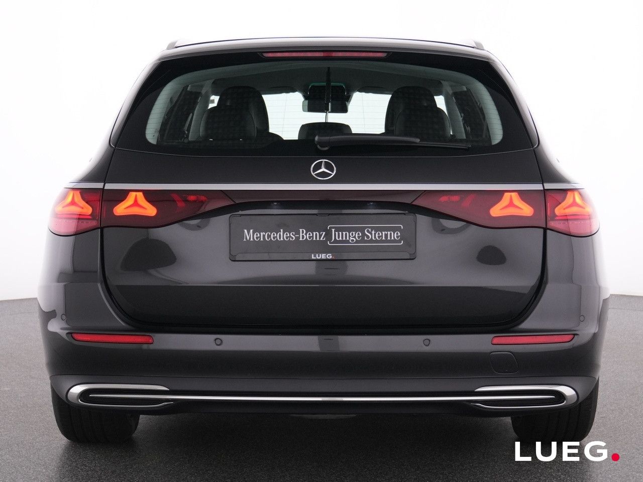 Mercedes-Benz E-Klasse – Bild 15