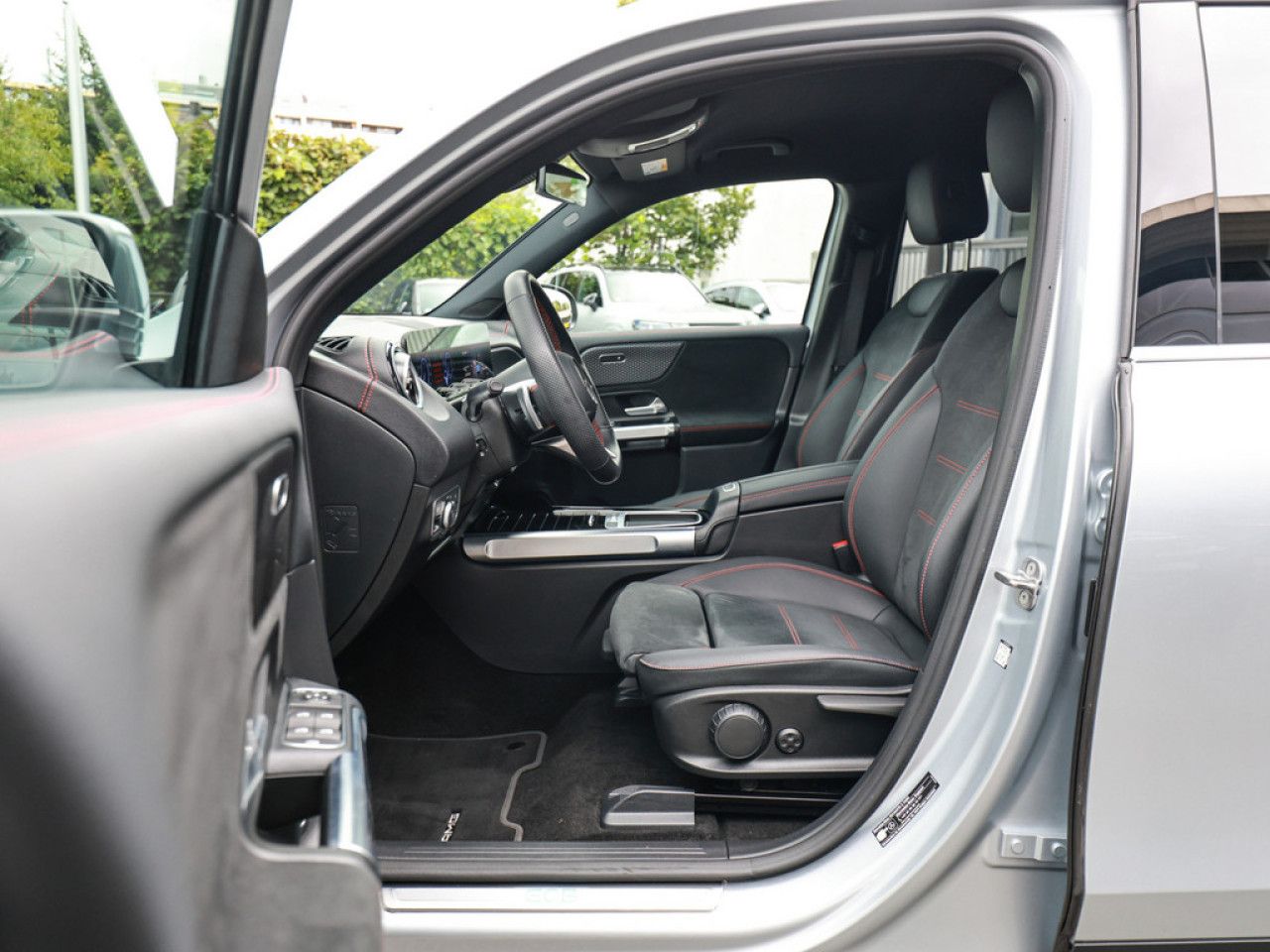 Mercedes-Benz EQB – Bild 10