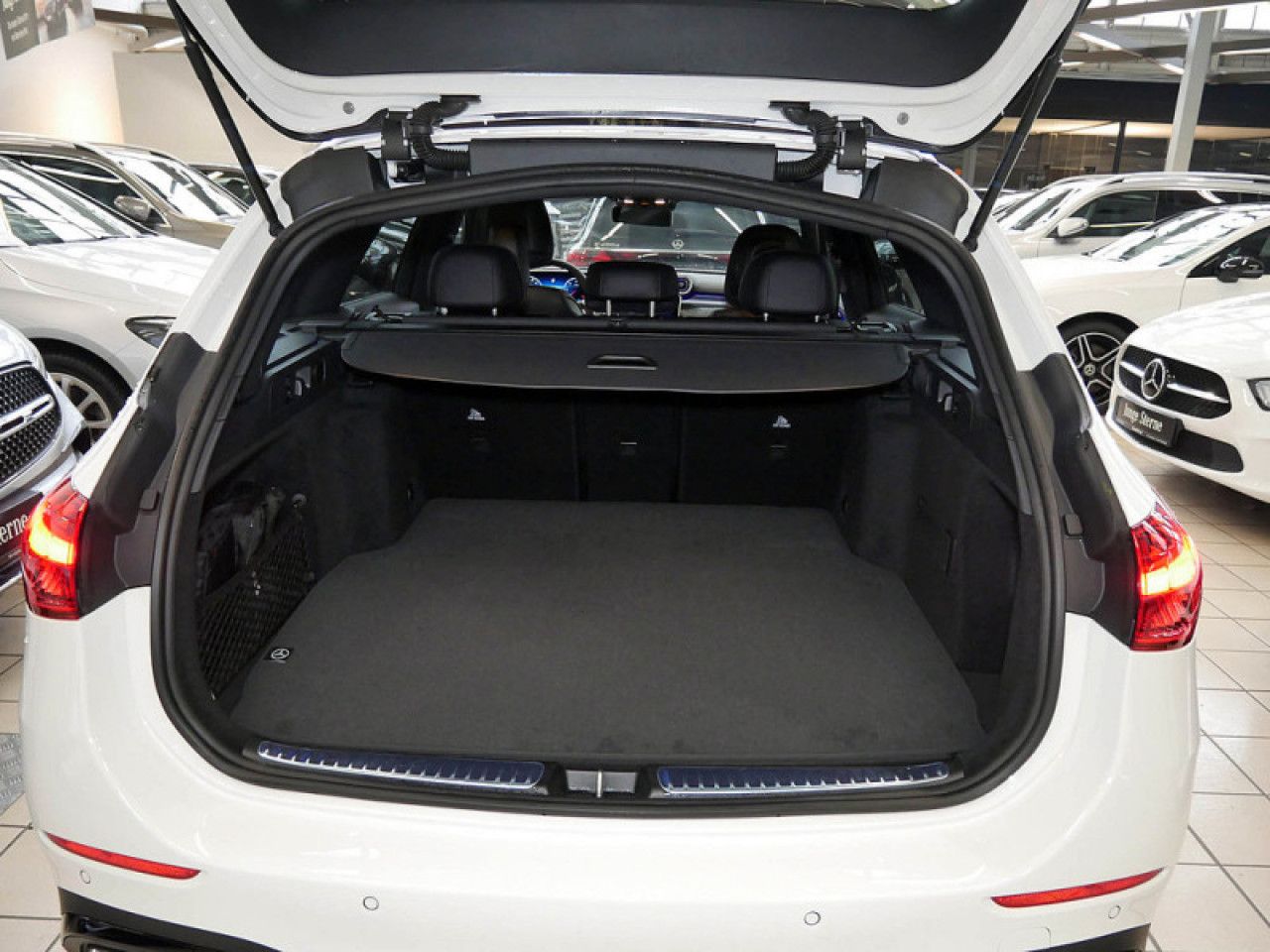 Mercedes-Benz C-Klasse – Bild 10