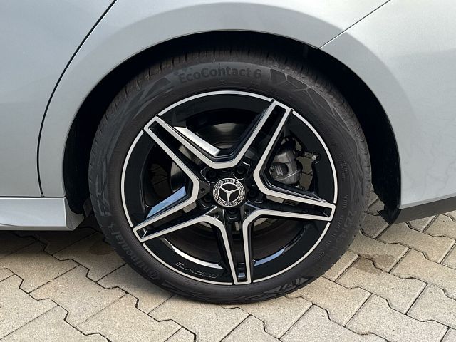 Last viewed vehicle image 4