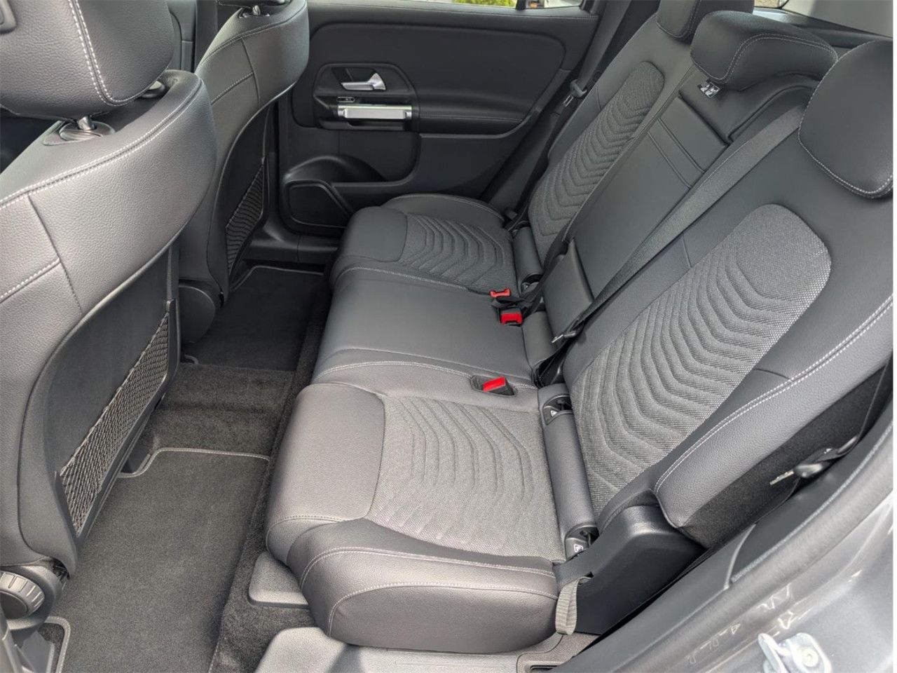 Fahrzeugbild 19 / 27