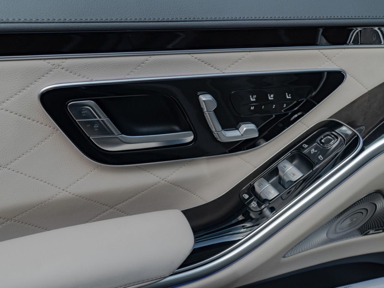 Mercedes-Benz S-Klasse – Bild 10