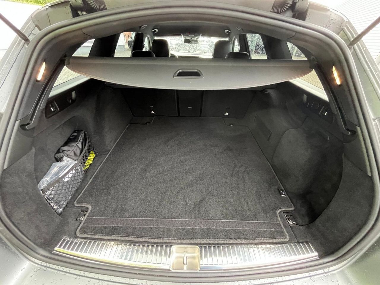 Mercedes-Benz E-Klasse – Bild 29