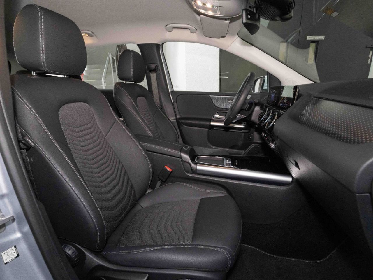 Fahrzeugbild 10 / 13