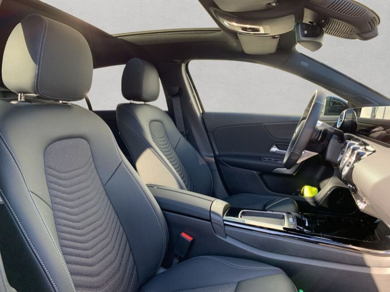 Fahrzeugbild 18 / 23