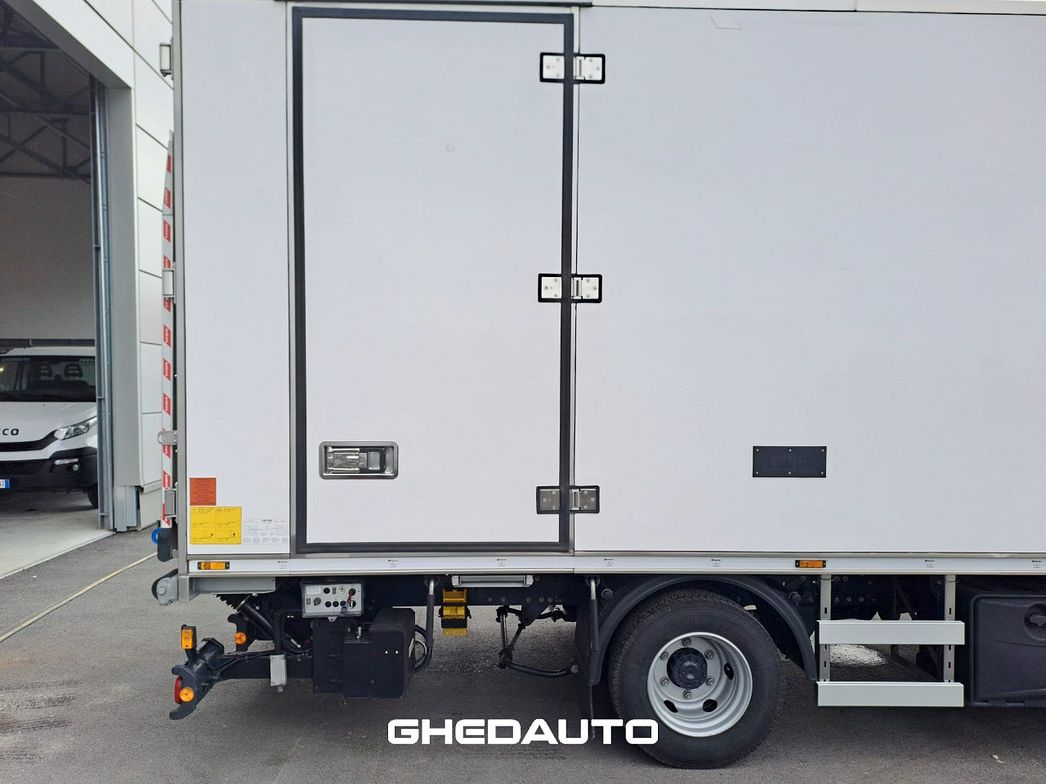 IVECO | EUROCARG0 90 220 CON CELLA ISOTERMICA E SPONDA CAR