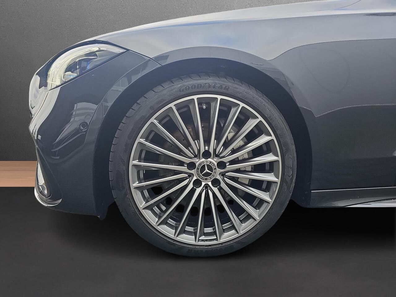 Zdjęcie pojazdu 5 / 24