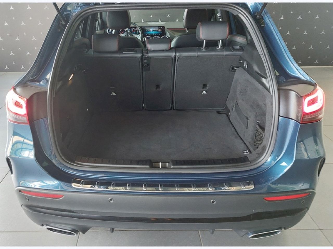 Photo du véhicule 3 / 18