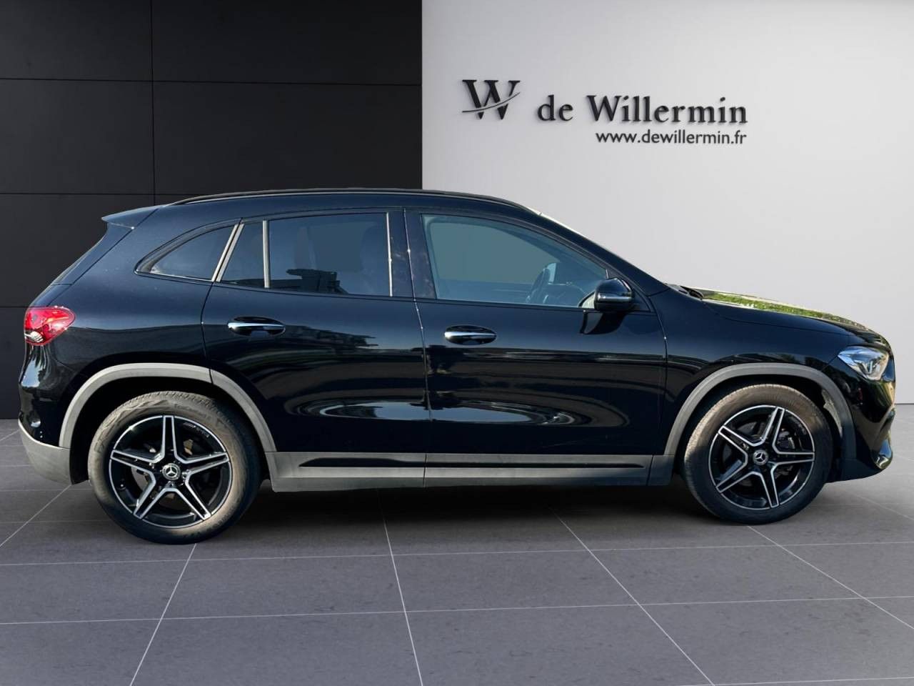 Photo du v&eacute;hicule 4 / 18