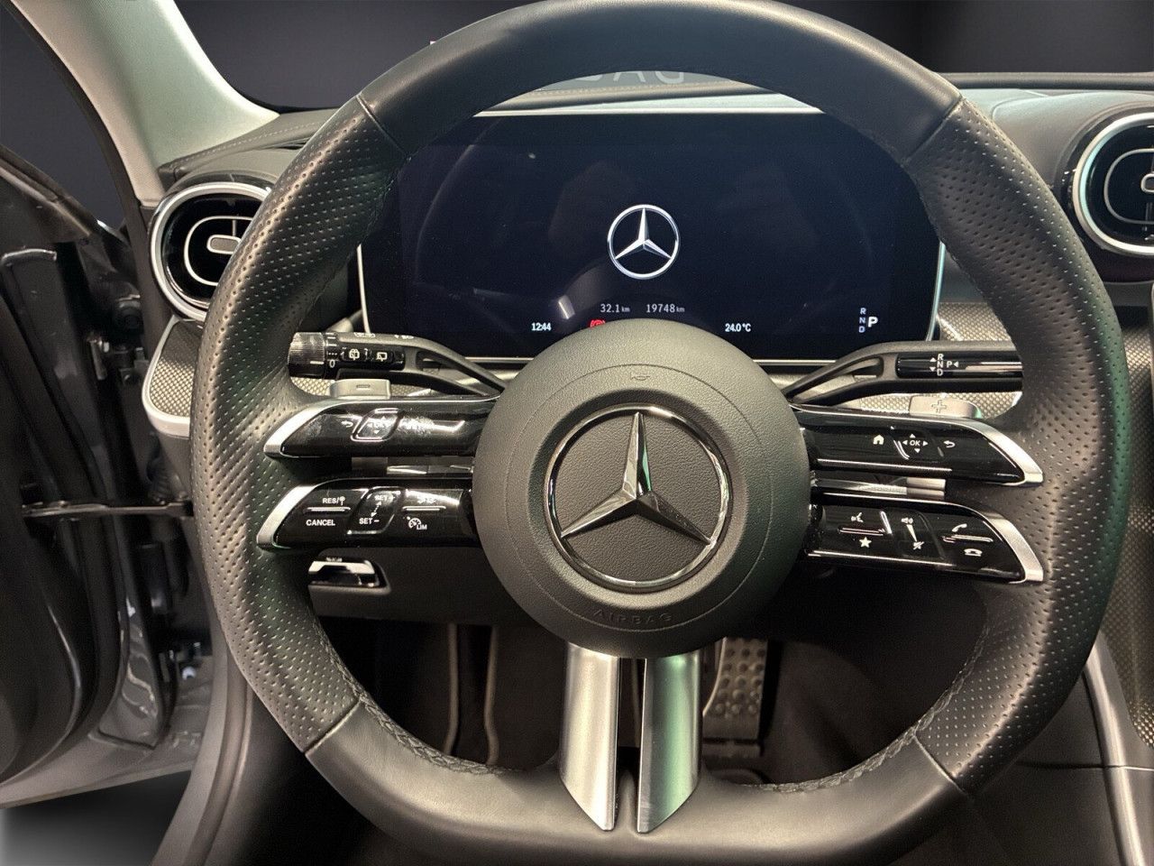 Mercedes-Benz C-Klasse – Bild 14