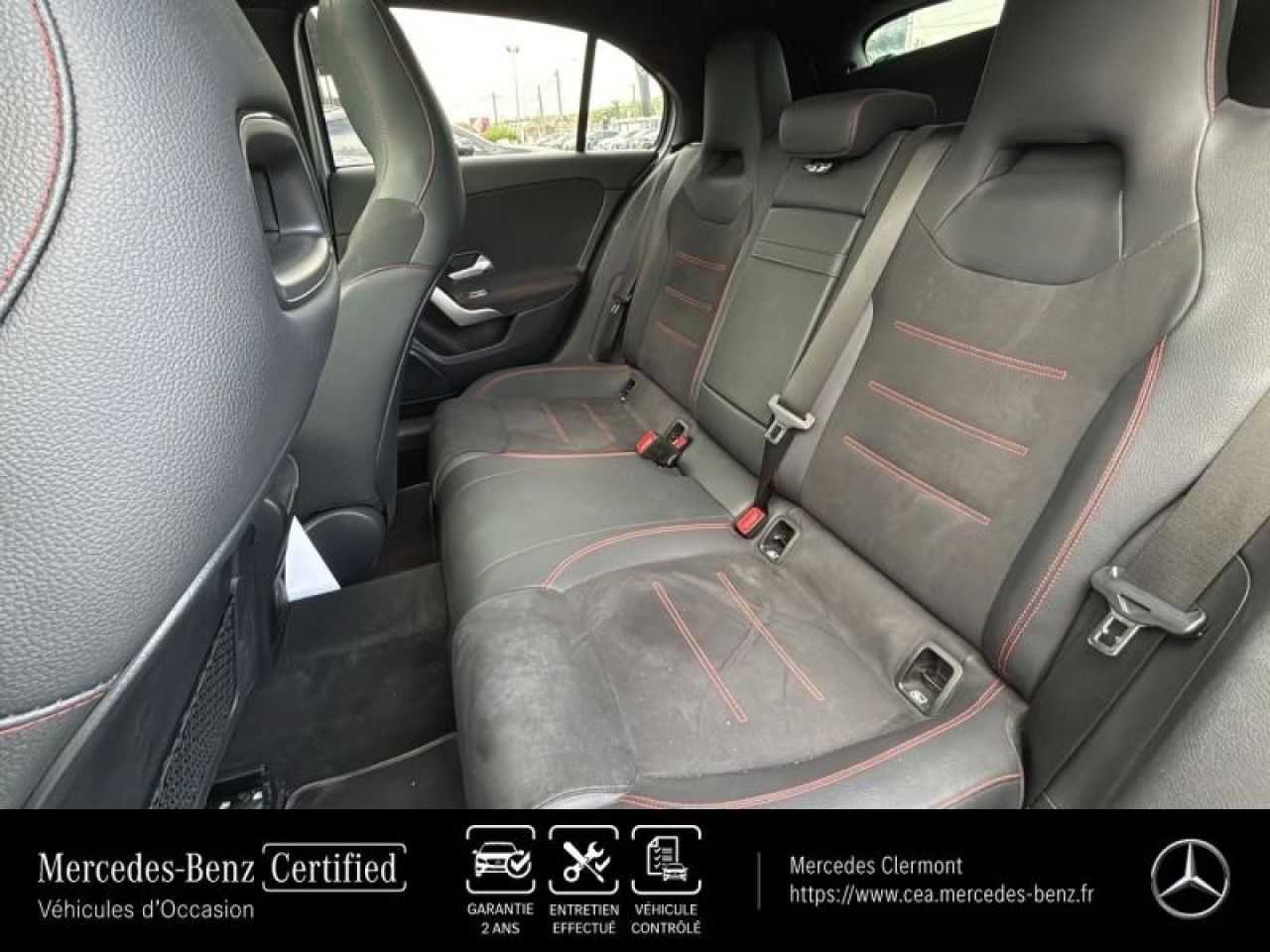 Photo du v&eacute;hicule 12 / 18