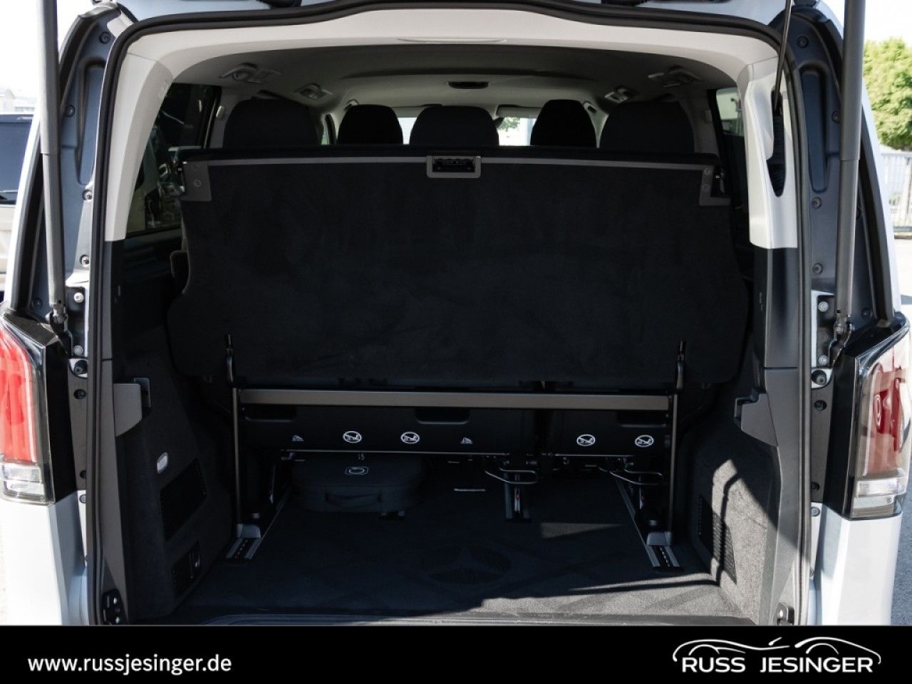 Mercedes-Benz EQV – Bild 5