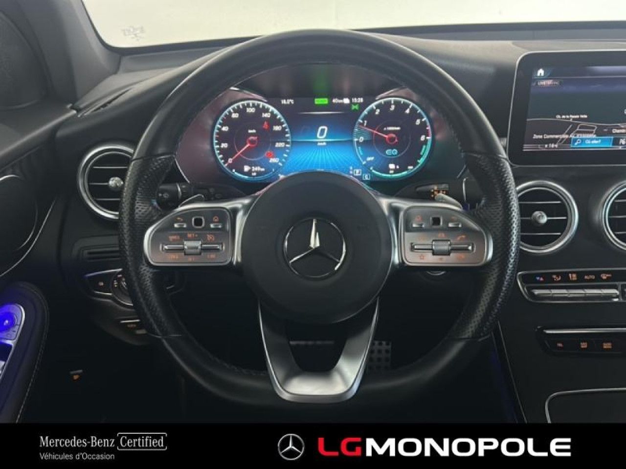 Photo du v&eacute;hicule 14 / 18