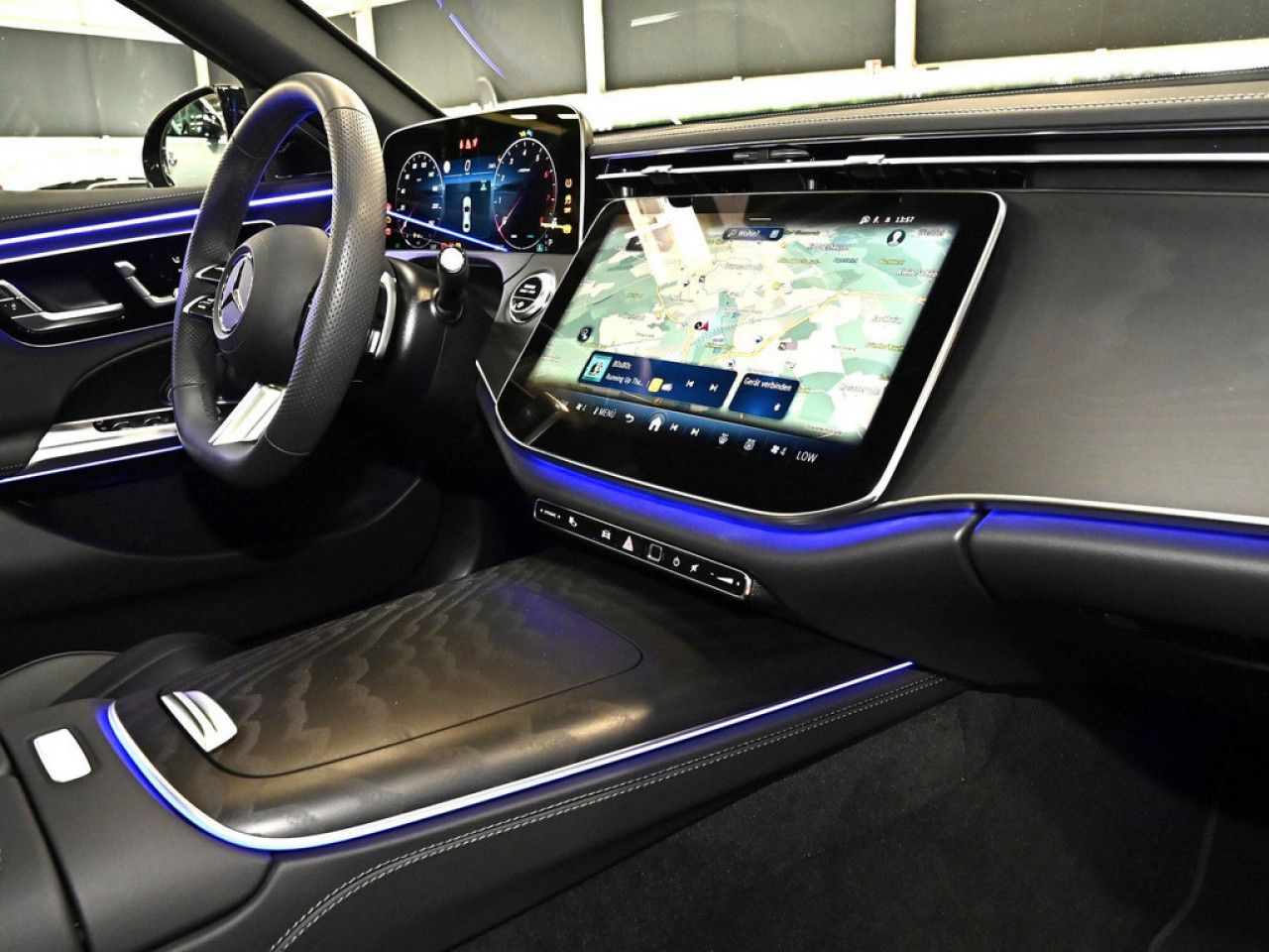 Mercedes-Benz E-Klasse – Bild 10