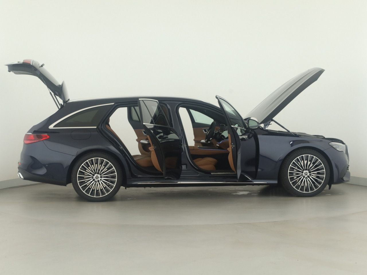Mercedes-Benz E-Klasse – Bild 8