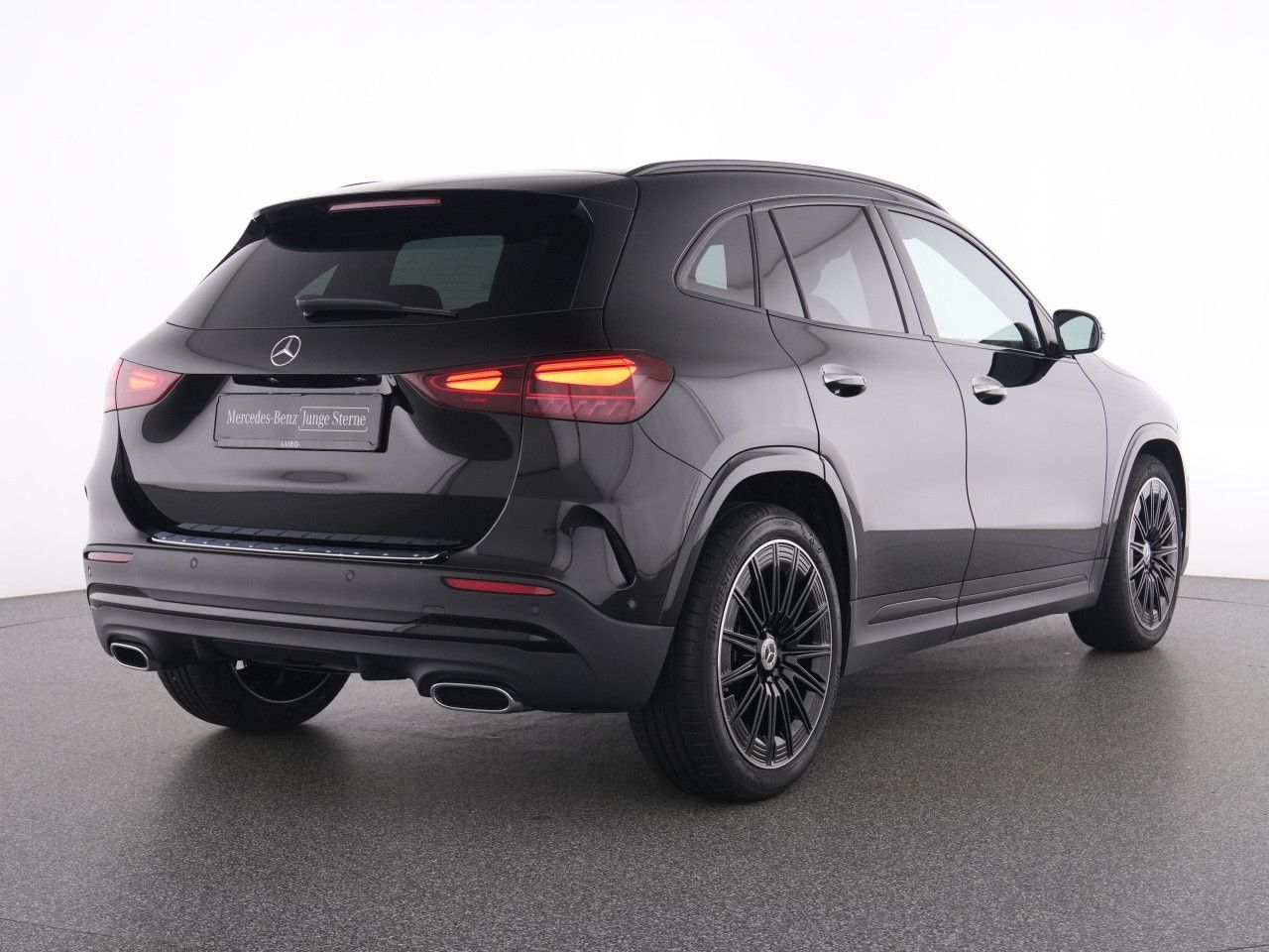 Mercedes-Benz GLA – Bild 2