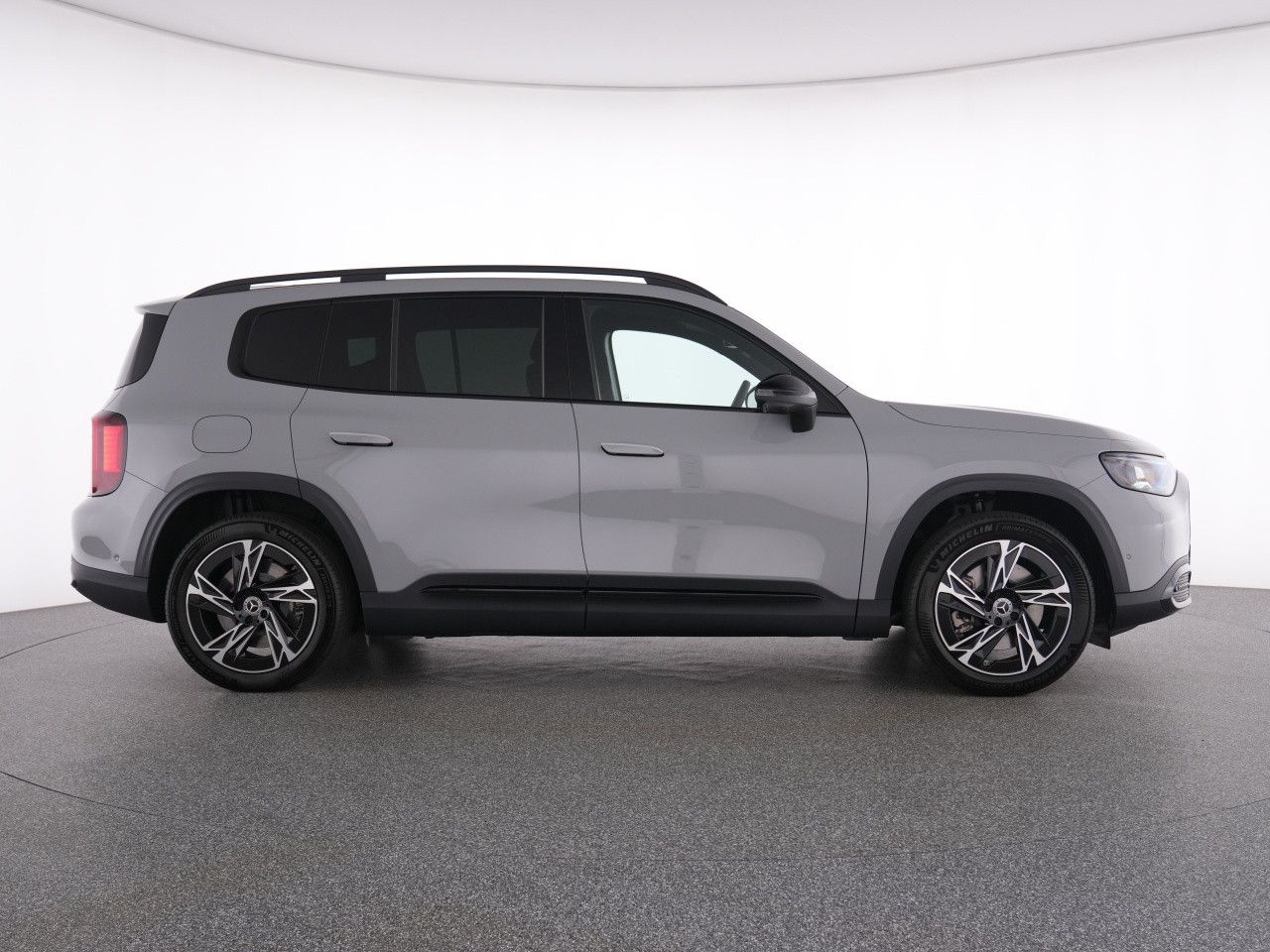 Mercedes-Benz GLB – Bild 11