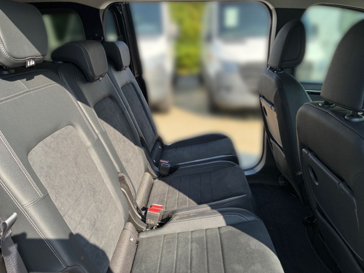 Mercedes-Benz EQT – Bild 8