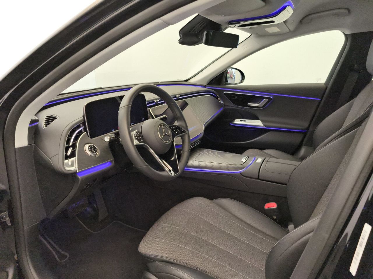 Mercedes-Benz E-Klasse – Bild 11