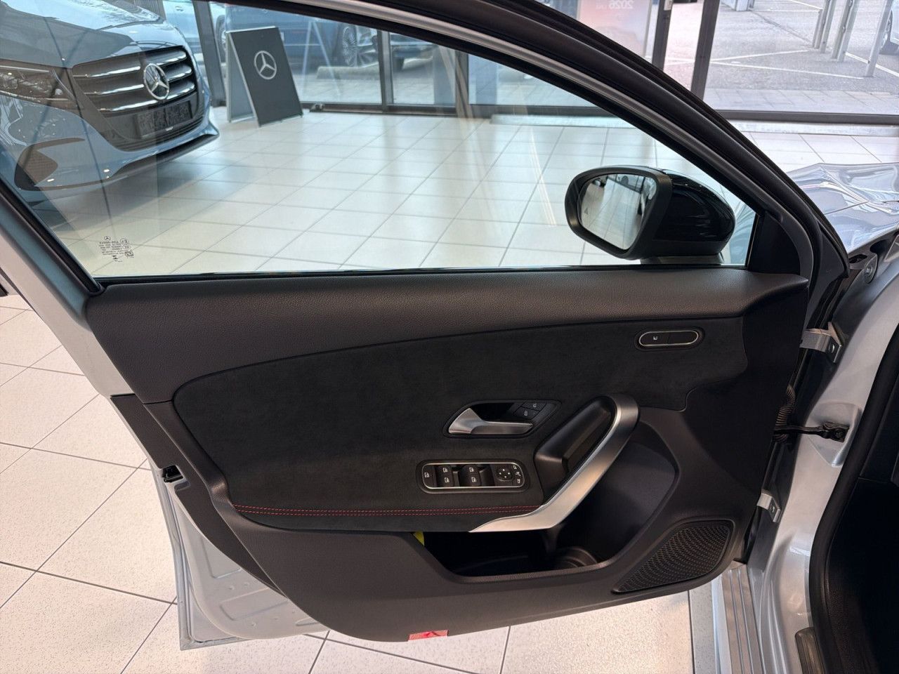 Fahrzeugbild 11 / 18