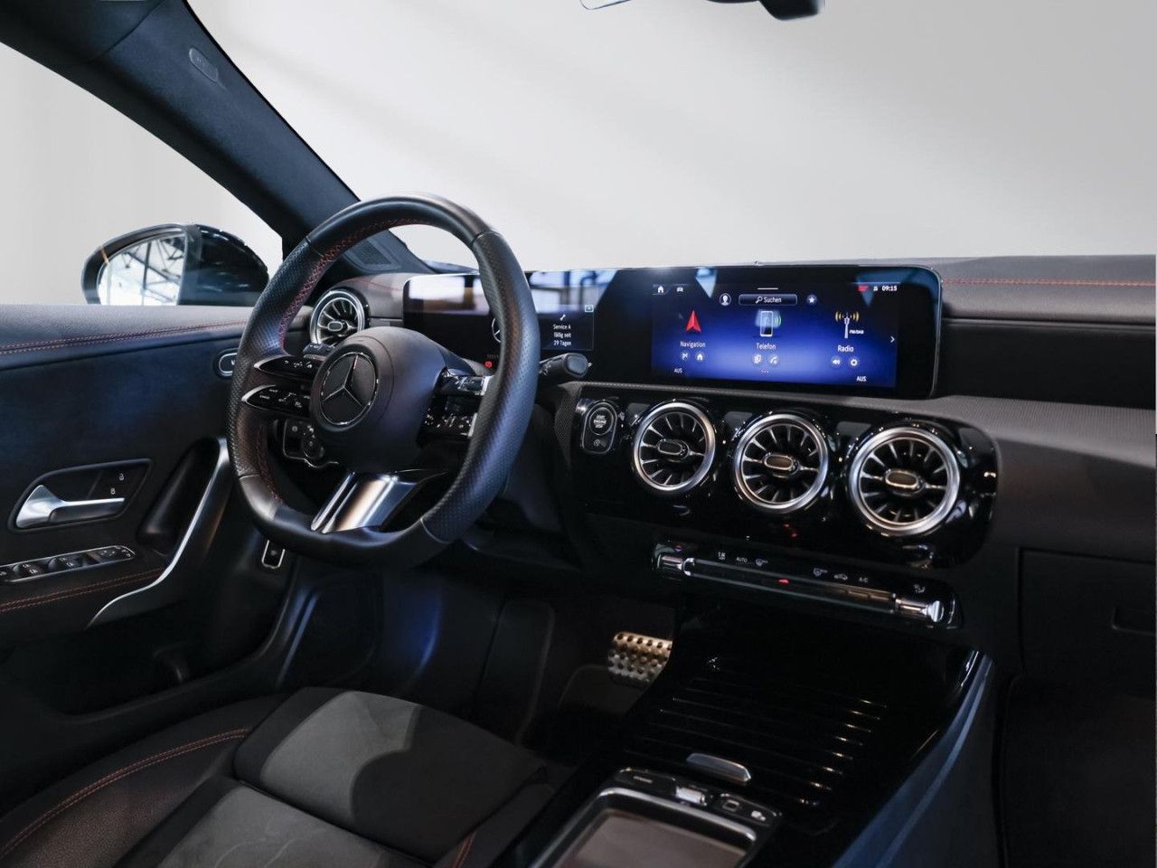 Mercedes-Benz CLA – Bild 4