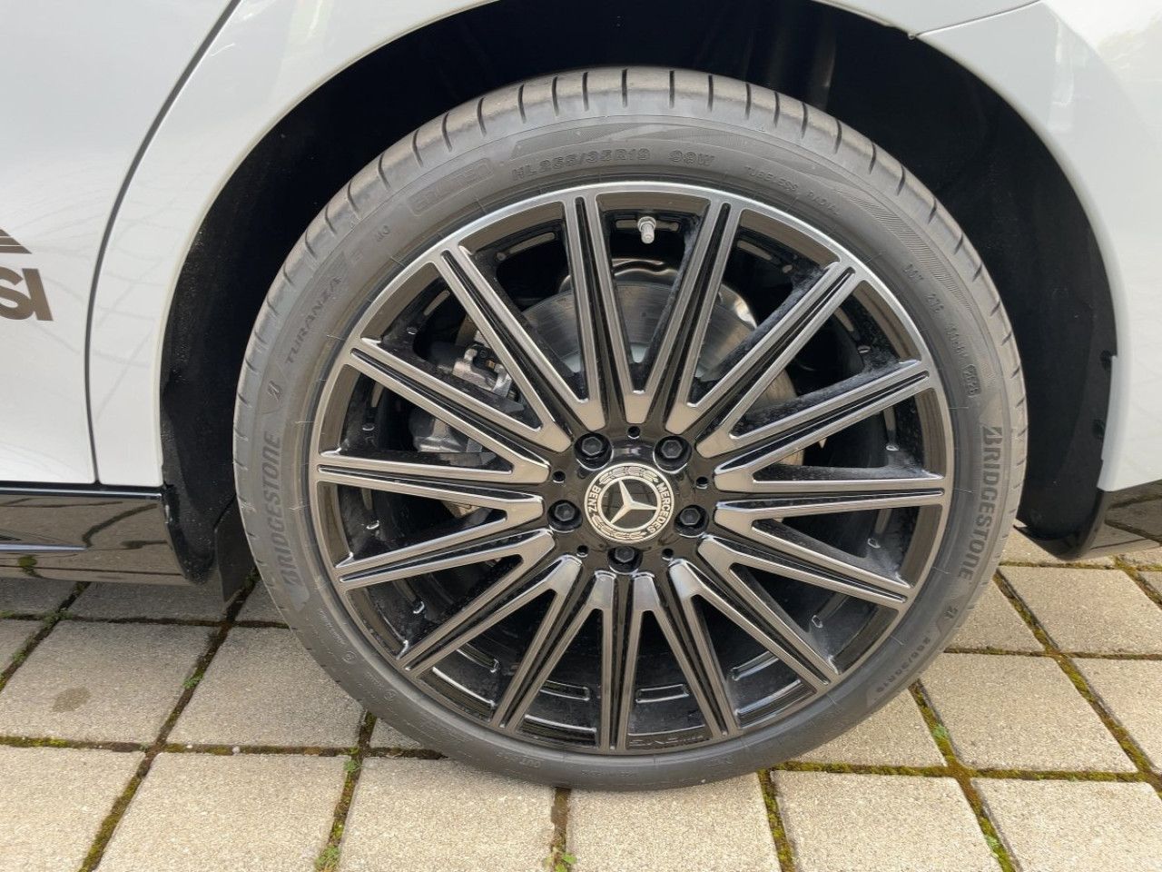 Fahrzeugbild 12 / 16