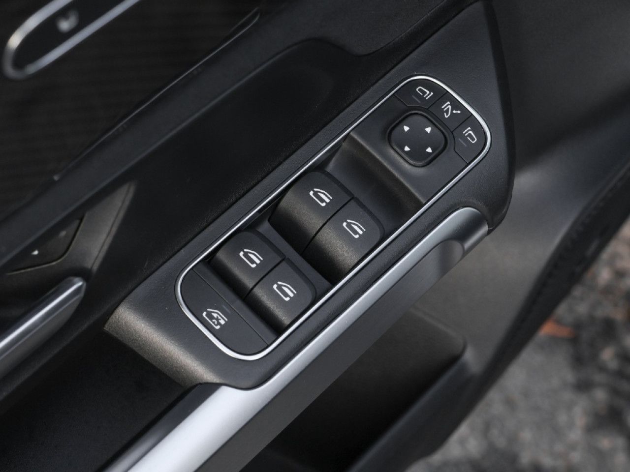 Mercedes-Benz GLB – Bild 16