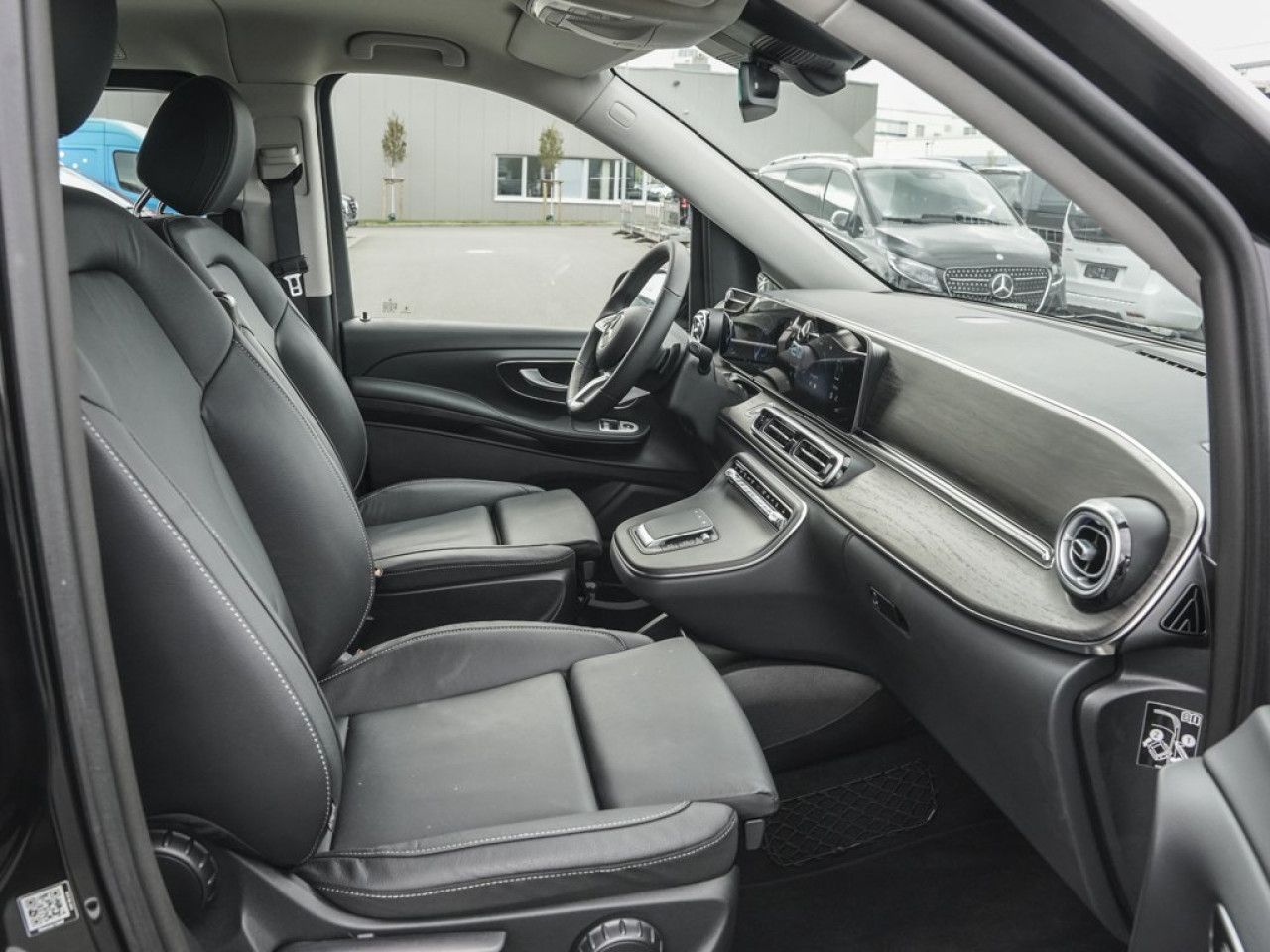 Mercedes-Benz EQV – Bild 12